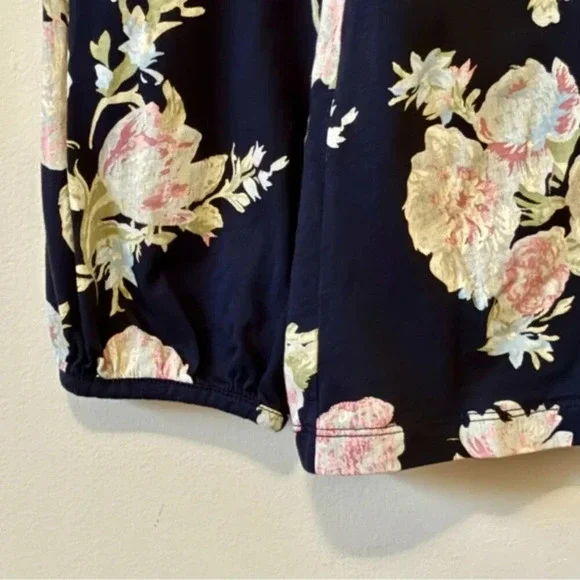 •SOLD•|Lauren| by Ralph Lauren Black and Pink Floral V-Neck Long Sleeve Blouse L - Picture 3 of 5